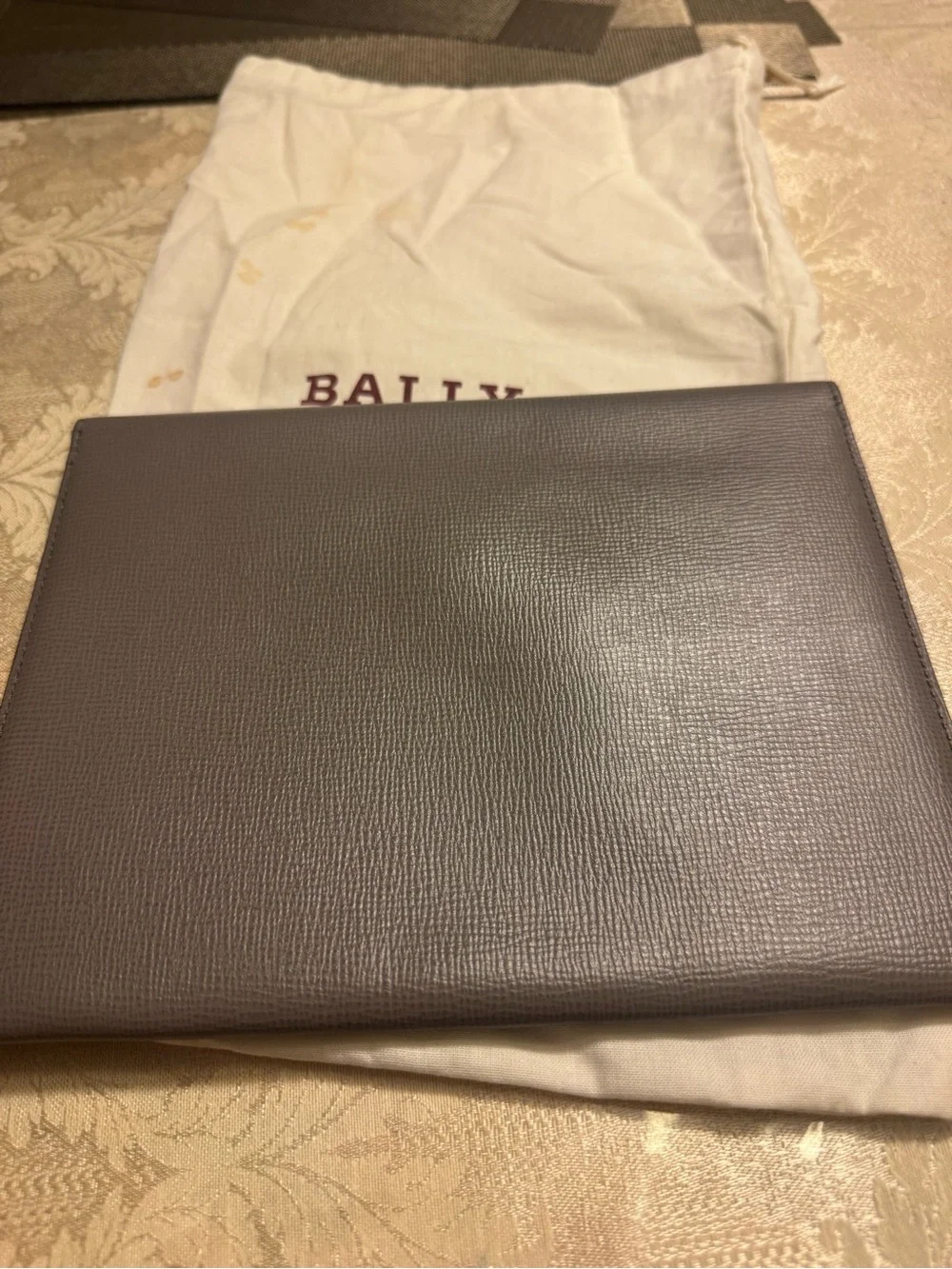 Auth Bally Gray Leather document holder sleeve + COA